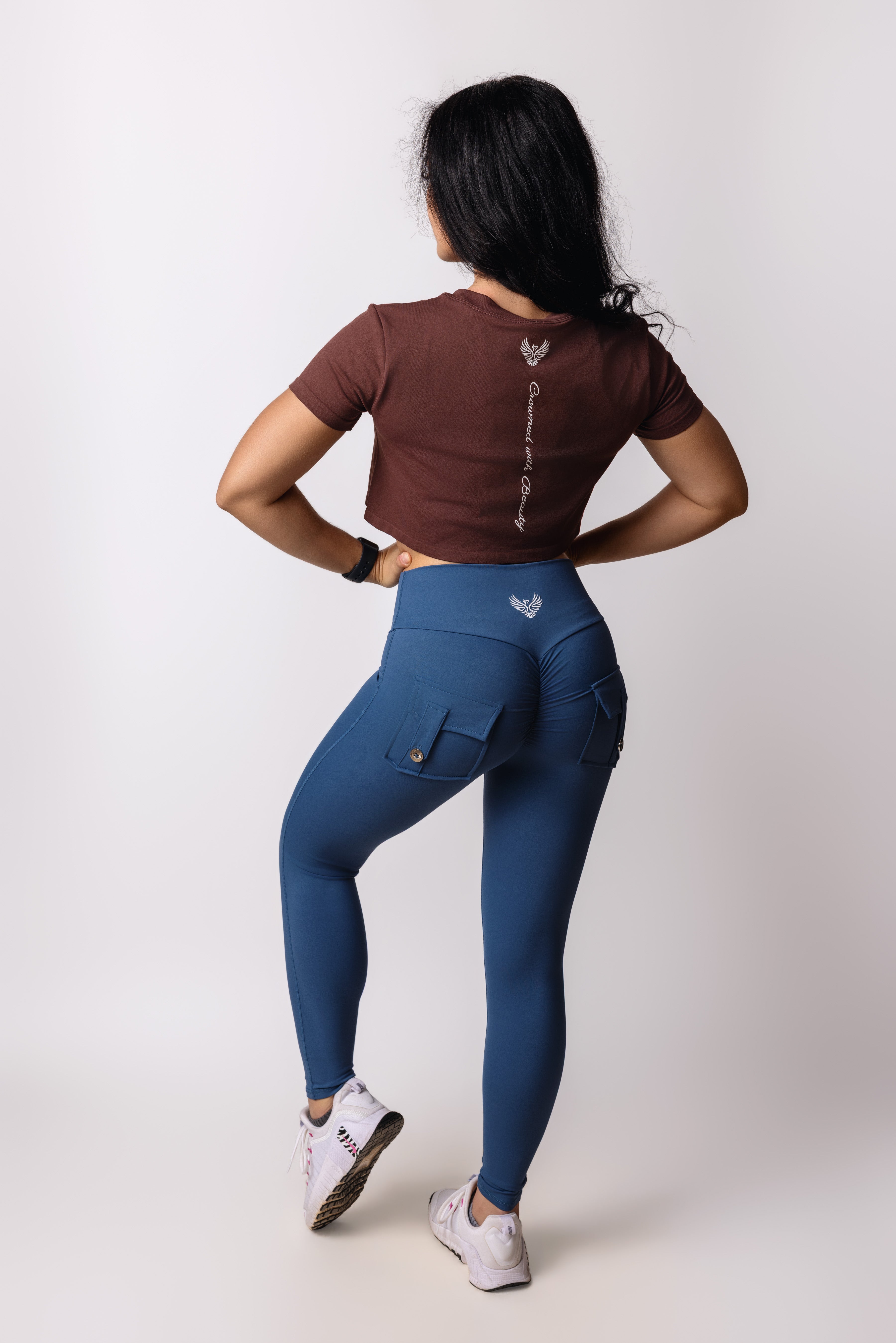 Arise Powder Blue & Crowned Brown